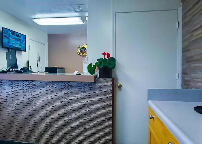 Magnuson Motel *