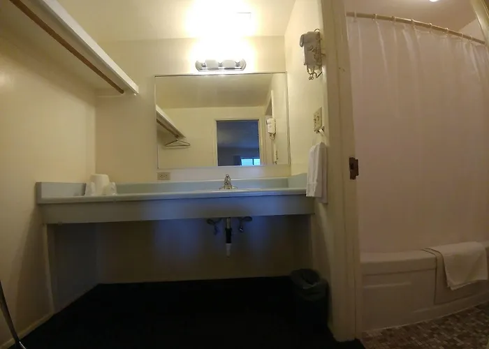 Motel Magnuson *