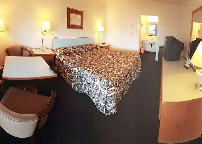 Magnuson Motel *